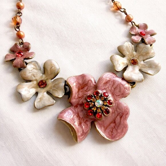 Vintage VCLM Floral Statement Necklace Rhinestone Flower Beaded 16" to 18" - Picture 3 of 9